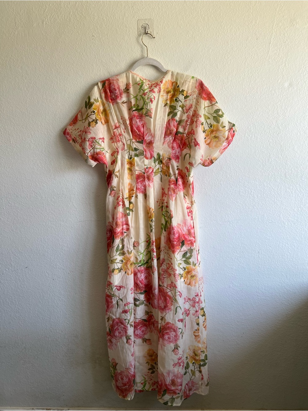 Anthropologie Exquise Tobie Maxi Dress
Color Cream and Pink Size S - Picture 5 of 14